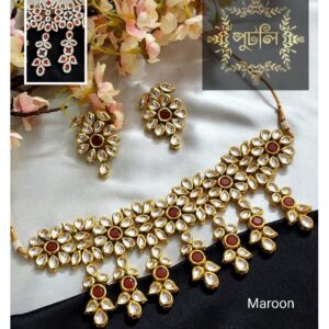 Kundan Choker