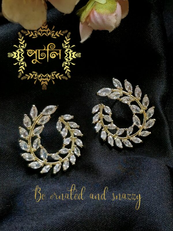 Diamond Cut Earring
