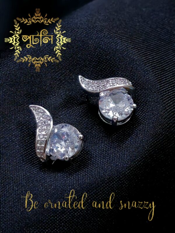 Diamond Cut Earring