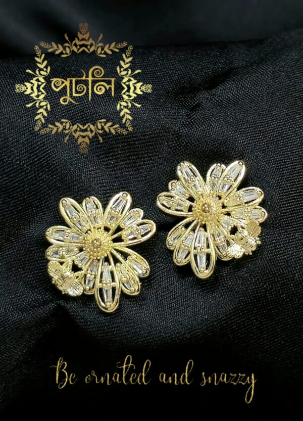 Diamond Cut Earring