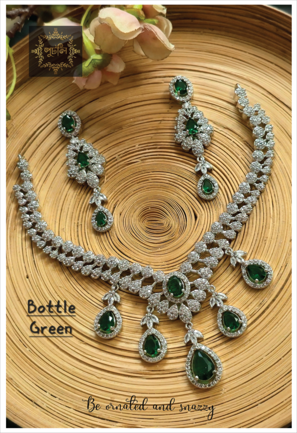 Diamond Cut Neckpiece