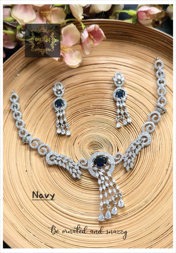 Diamond Cut Neckpiece