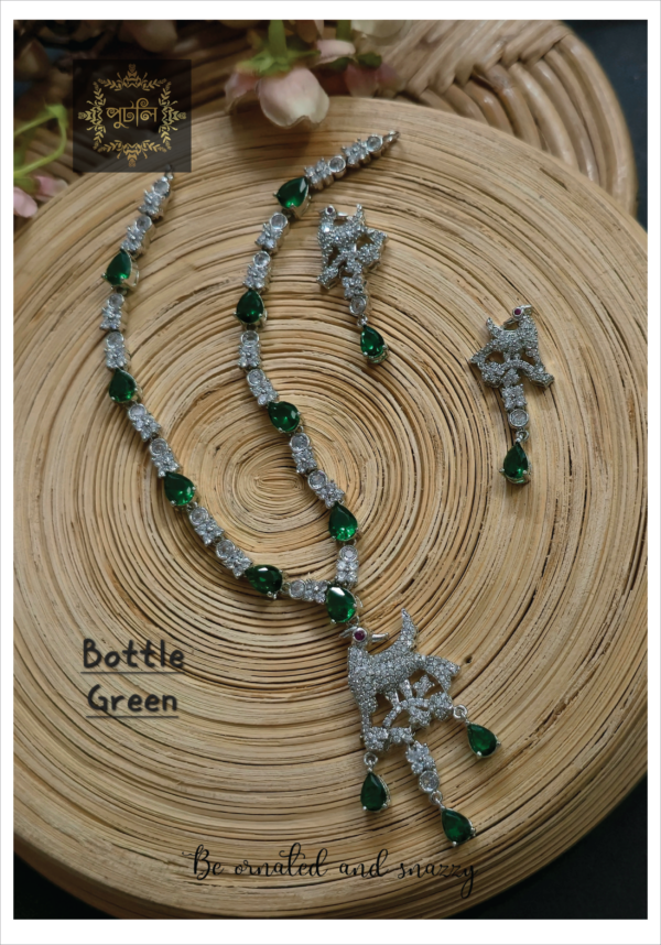 Diamond Cut Neckpiece