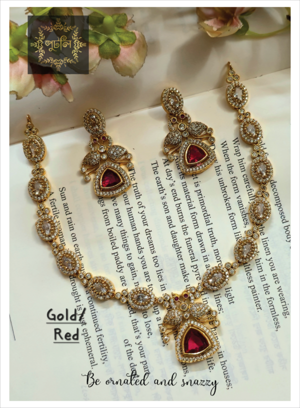 Diamond Cut Neckpiece