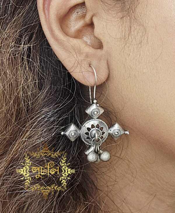 Silver Earring - Image 2