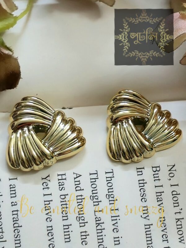 Earring