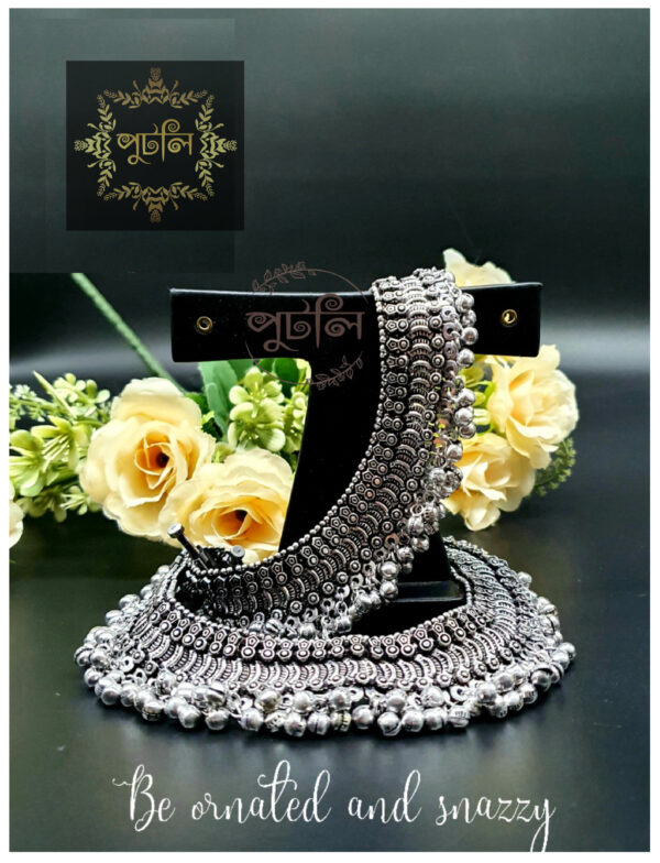 Silver Nupur