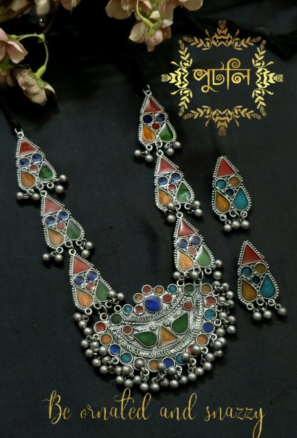 Silver/Antique Sita