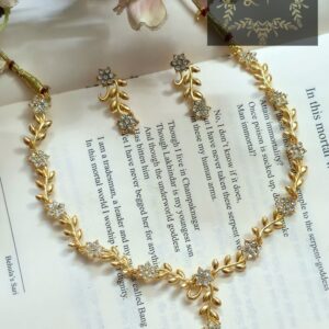 Neckpiece