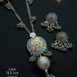 Silver/Antique Sita