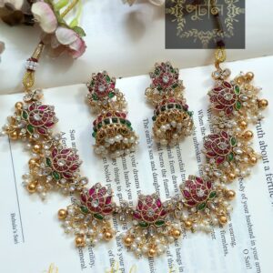 Rajwadi/Matte polish Choker Neckpiece