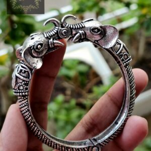 Silver / Antique Bracelet