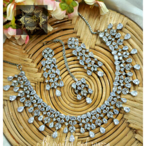 Diamondcut Neckpiece