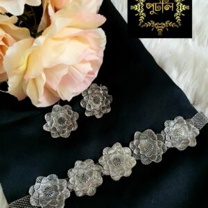 Silver/Antique Choker Set