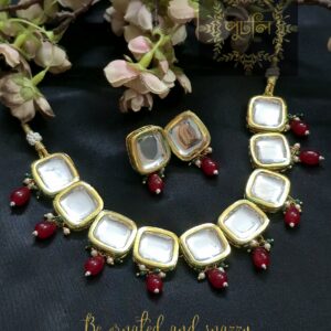Kundan Neckpiece