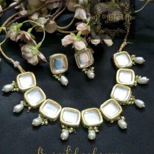 Kundan Neckpiece