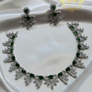 Diamondcut Neckpiece