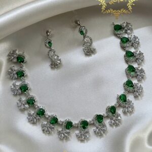 Diamondcut Neckpiece