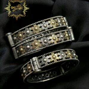 Silver / Antique Chur